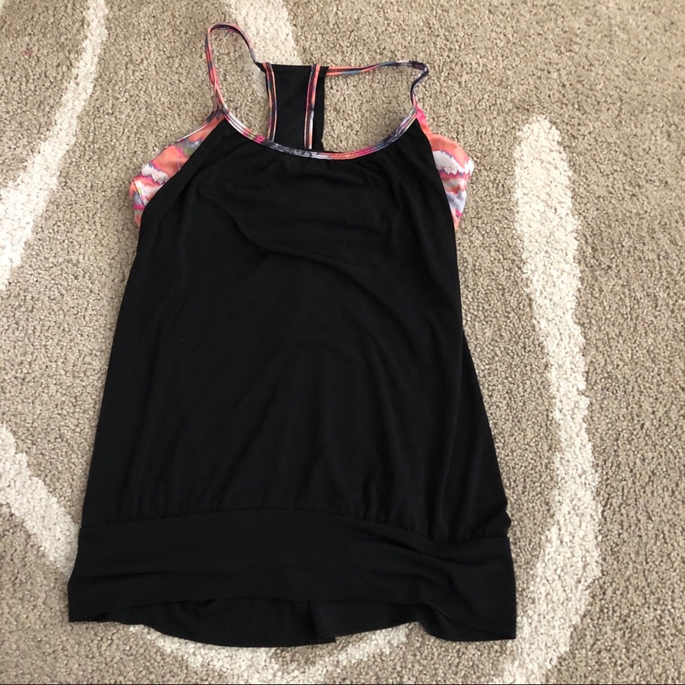 Onzie tank top with built in bra. Guc. SzL no flaw